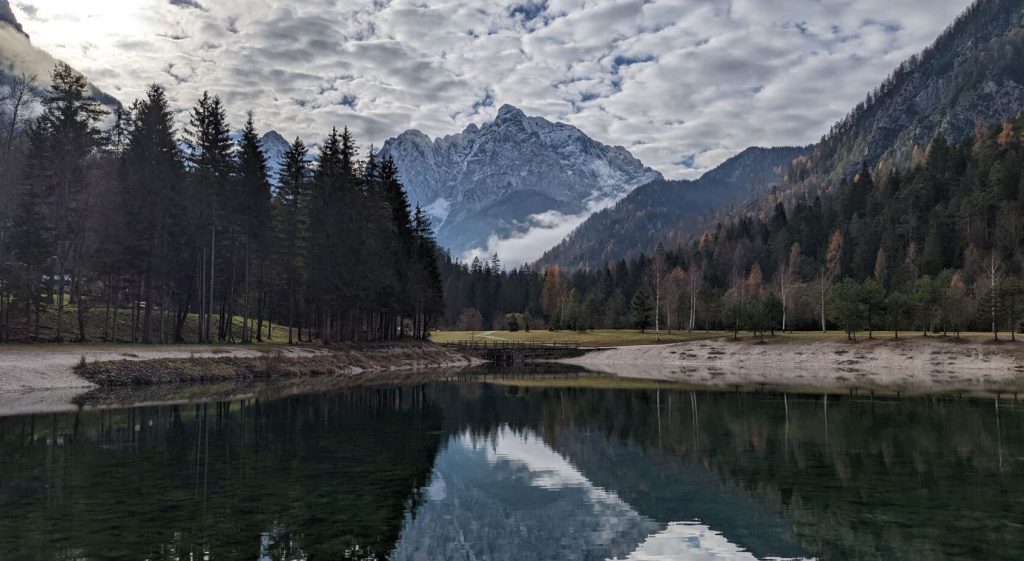 Jasna-See im Frühling